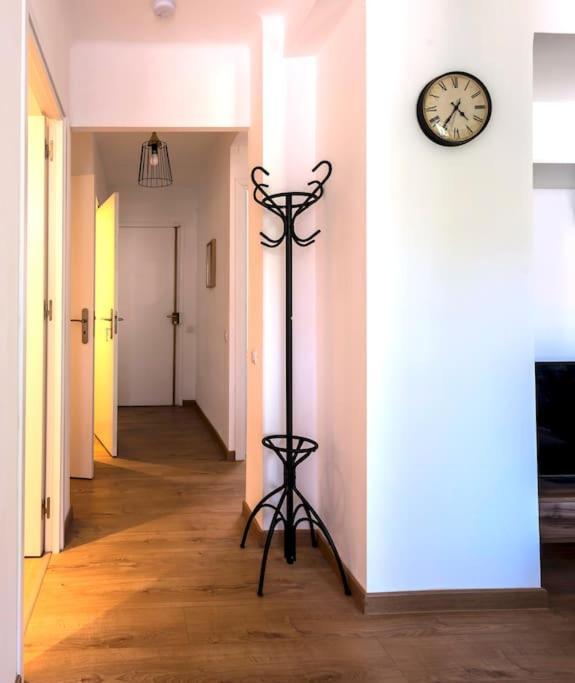 Апартаменты L'Azur 15'Plage 10'Port 5'Train Clim Wifi Pkg Тулон Экстерьер фото