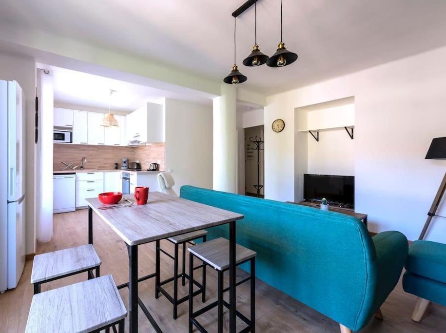 Апартаменты L'Azur 15'Plage 10'Port 5'Train Clim Wifi Pkg Тулон Экстерьер фото