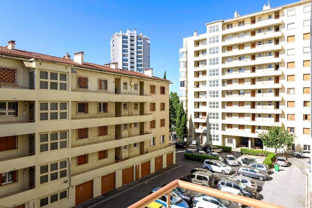 Апартаменты L'Azur 15'Plage 10'Port 5'Train Clim Wifi Pkg Тулон Экстерьер фото